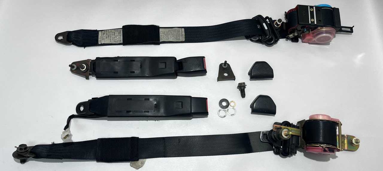 1990-1993 Mazda Miata OEM Seat Belts / Black / Pair / NA111