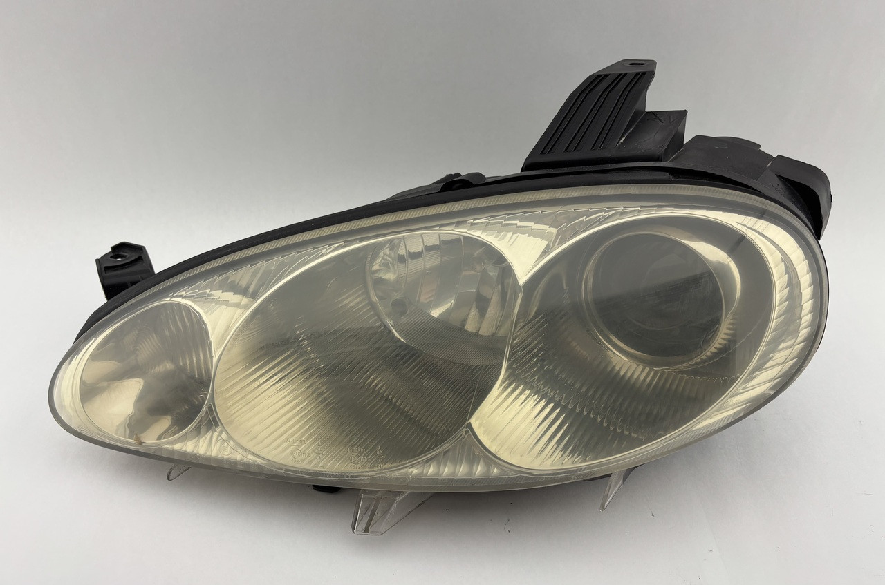 2001-2005 Mazda Miata Driver Headlight / NB268