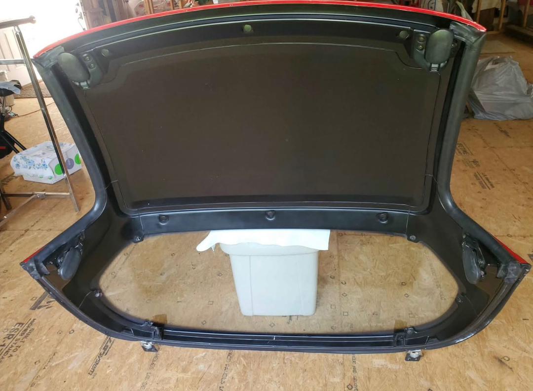 This top fits 1990-2005 Mazda Miatas. - Image 3