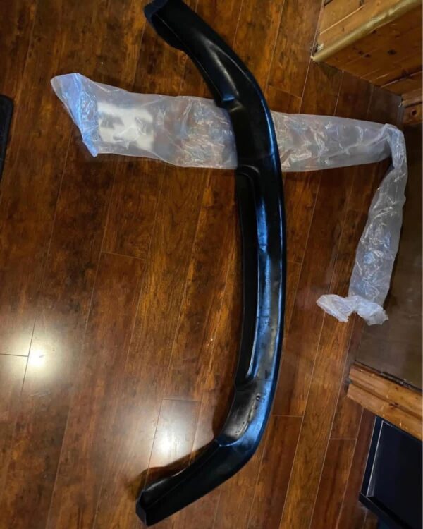 Front bumper lip splitter