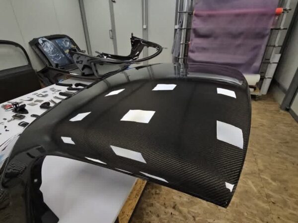 Kraken Mazda Miata MX-5 Carbon Fiber Hardtop