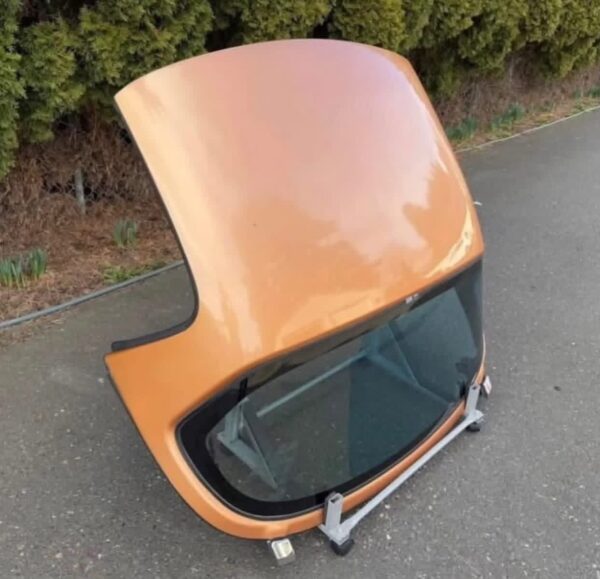OEM Mazda MX-5 Miata NA Hardtop – Sunburst Yellow/Mica (1990–1997)