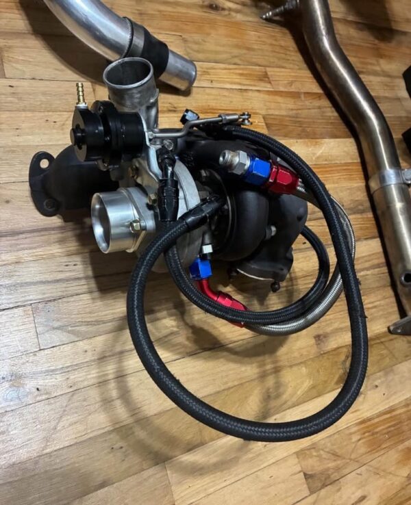 Complete Turbocharger Kit with Intercooler Piping