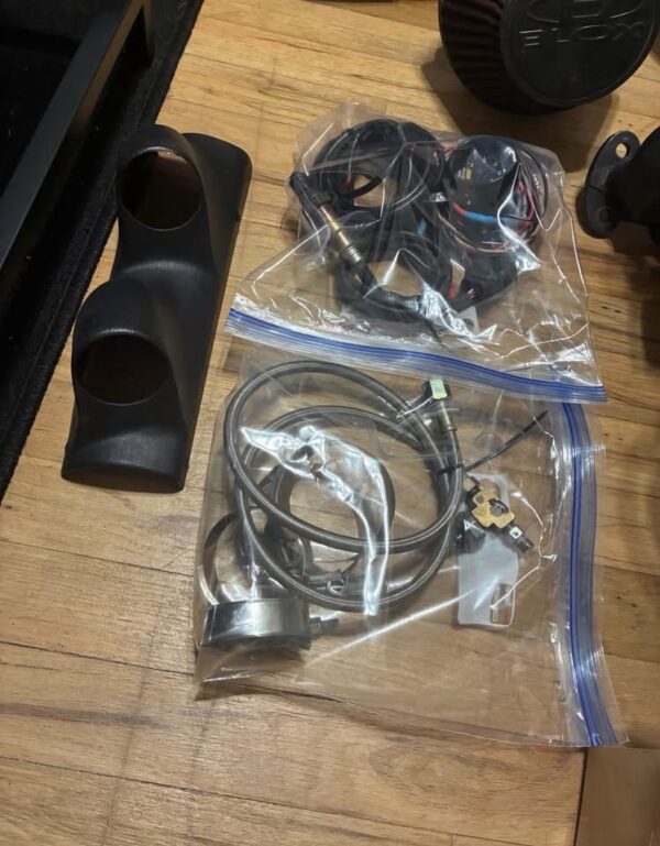 Complete Turbocharger Kit with Intercooler Piping