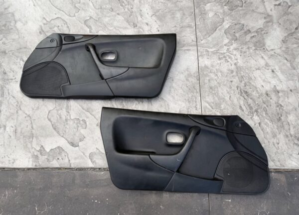 Screenshot OEM Mazda MX-5 Miata NB (1999–2005) Front Interior Door Panels / Cards Pair – Black