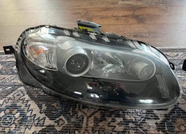 OEM Replacement Headlight Assembly Pair (Driver & Passenger Side)