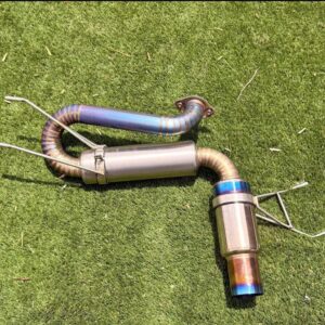 IMG_2299 Custom titanium loop single-exit exhaust sec