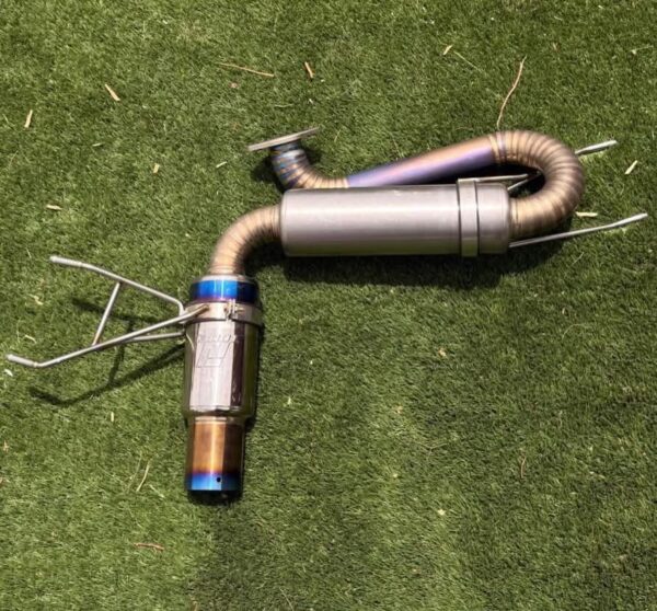 IMG_2301 Custom titanium loop single-exit exhaust sec