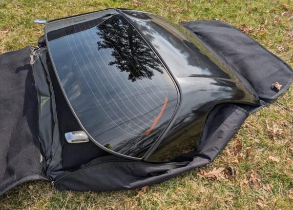 IMG_3689 OEM Mazda Miata NA/NB Factory Removable Hardtop w/ Defroster Glass & Storage Bag