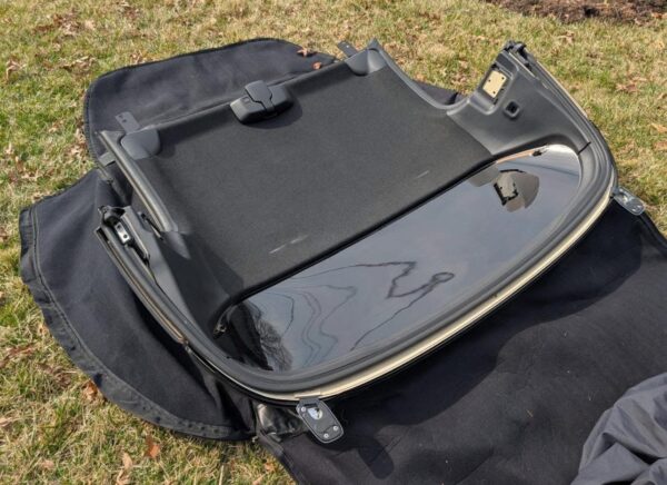 IMG_3693 OEM Mazda Miata NA/NB Factory Removable Hardtop w/ Defroster Glass & Storage Bag
