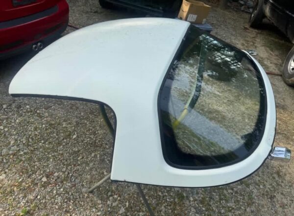 IMG_4468 Mazda MX-5 Miata NA OEM Hardtop – White with Heated Glass Rear Window