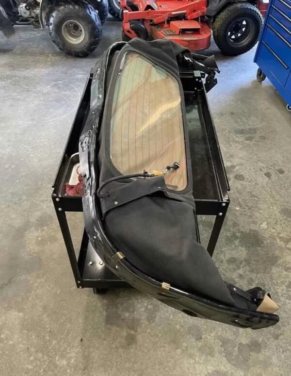OEM Mazda Miata NA/NB Tan Soft Top with Glass Rear Window – Complete Convertible Roof Assembly (1990–2005)