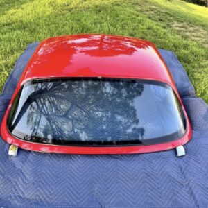 Screenshot OEM Mazda MX-5 Miata NA Hardtop – Classic Red with Heated Rear Glass (1990–1997)