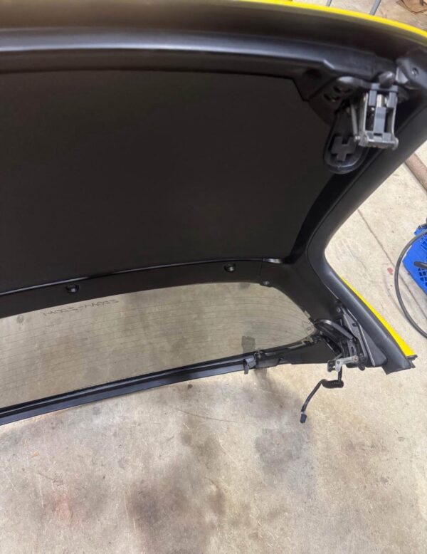OEM Mazda Miata Hardtop (Yellow) – Rear Defroster Glass