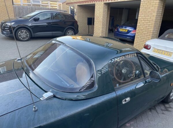 Screenshot OEM Mazda MX-5 Miata NB Factory Hardtop – British Racing Green – Heated Glass Rear Window – Excellent Used Condition (1999–2005)