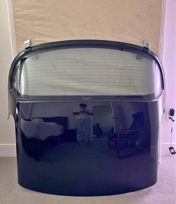 IMG_7755 OEM Mazda MX-5 Miata NA Hardtop with Factory Defroster Glass – Gloss Black