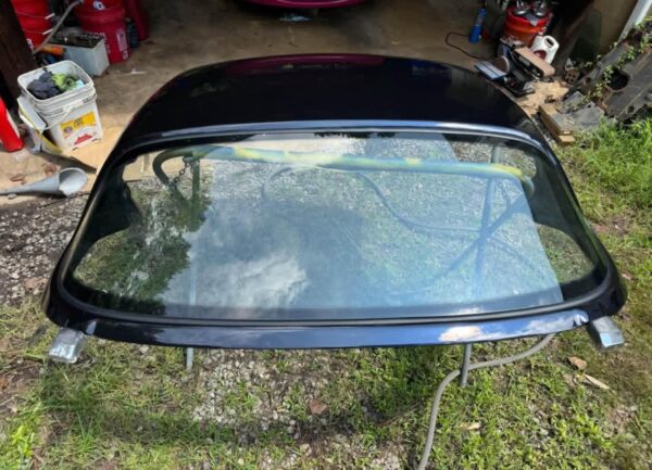 49c4c77e-d47f-42d3-80ee-9fb05fb636a2 Mazda MX-5 Miata OEM-Style Black Hardtop Roof with Rear Glass