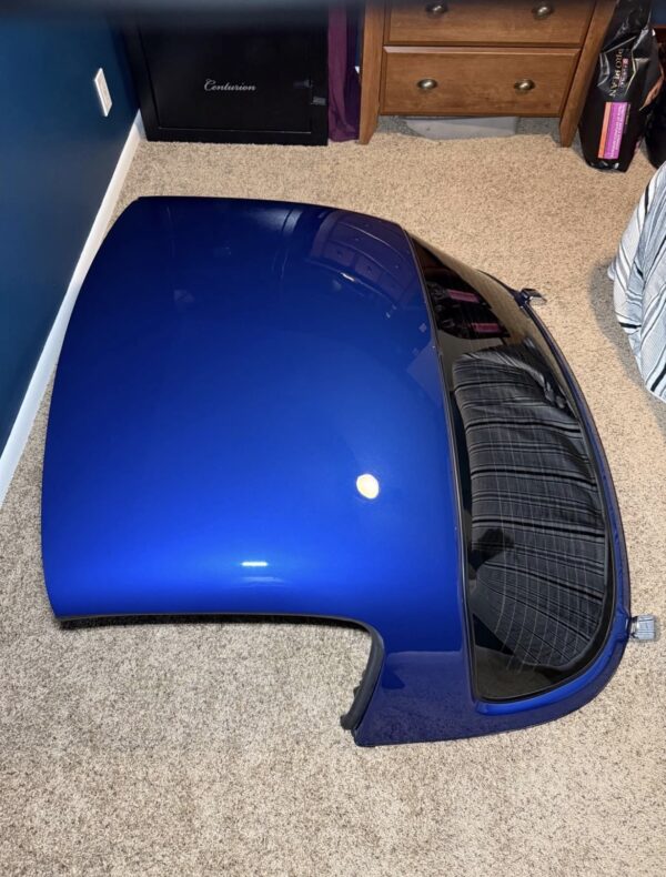 Screenshot OEM Mazda MX-5 Miata NB (1998–2005) Factory Hardtop – Sapphire Blue Mica – Heated Glass Rear Window – Excellent Used Condition