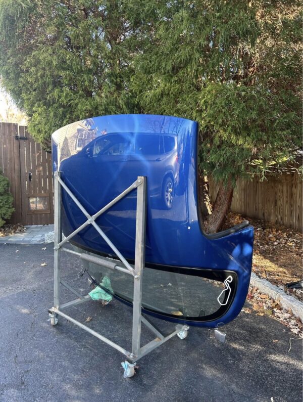 Screenshot OEM Blue Removable Hardtop Roof Panel with Rear Glass Window