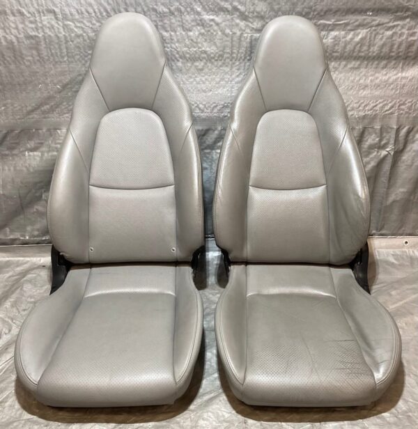IMG_8132 OEM Mazda Miata NA/NB, Honda S2000 AP1/AP2 Factory Leather Bucket Seats Pair – Light Grey / Silver Leather