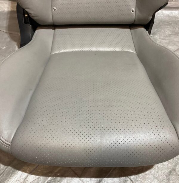 IMG_8137 OEM Mazda Miata NA/NB, Honda S2000 AP1/AP2 Factory Leather Bucket Seats Pair – Light Grey / Silver Leather