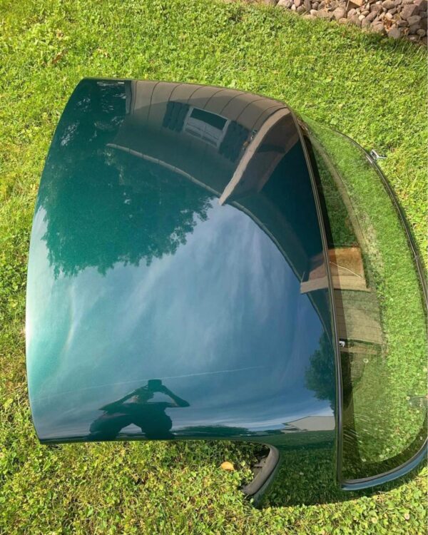 OEM Mazda Miata NA/NB Removable Fiberglass Hardtop with Heated Defroster Glass (British Racing Green / Emerald Mica)