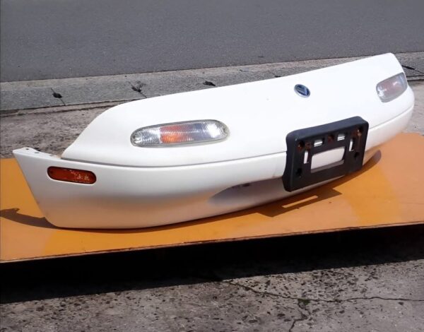 1990–1997 Mazda Miata MX-5 NA OEM Front Bumper Cover - Chaste White (UC) with Turn Signals & Emblem