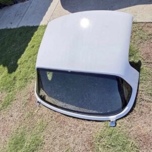 Screenshot OEM White Hardtop for 1990–2005 Mazda MX-5 Miata (NA/NB) – Heated Rear Glass – Used