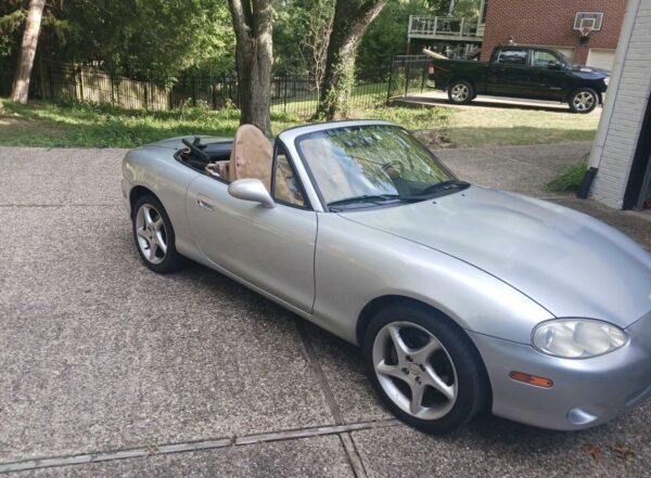 2001 Mazda MX-5 · LS Convertible 2D