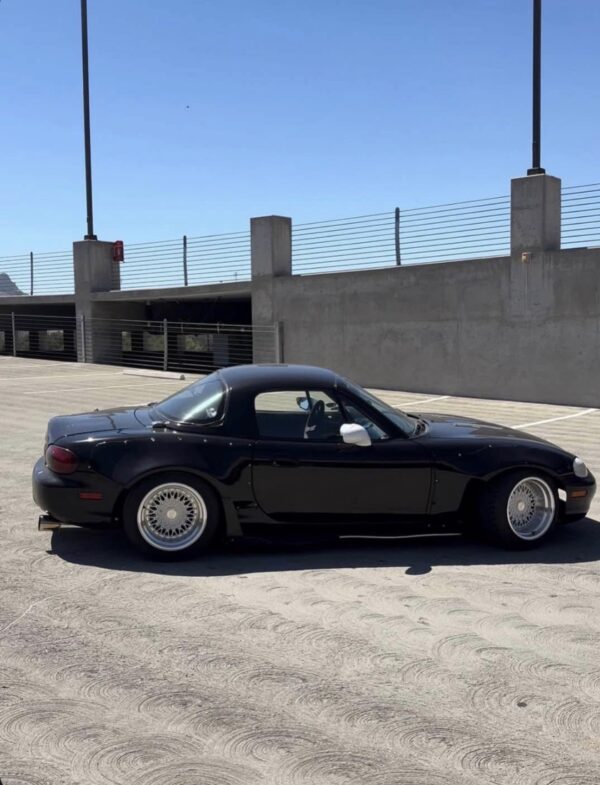 Custom Widebody Mazda Miata (NB Generation) – Manual, Black / Black