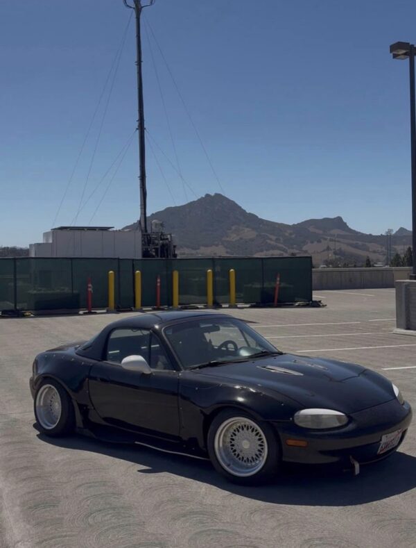 Custom Widebody Mazda Miata (NB Generation) – Manual, Black / Black